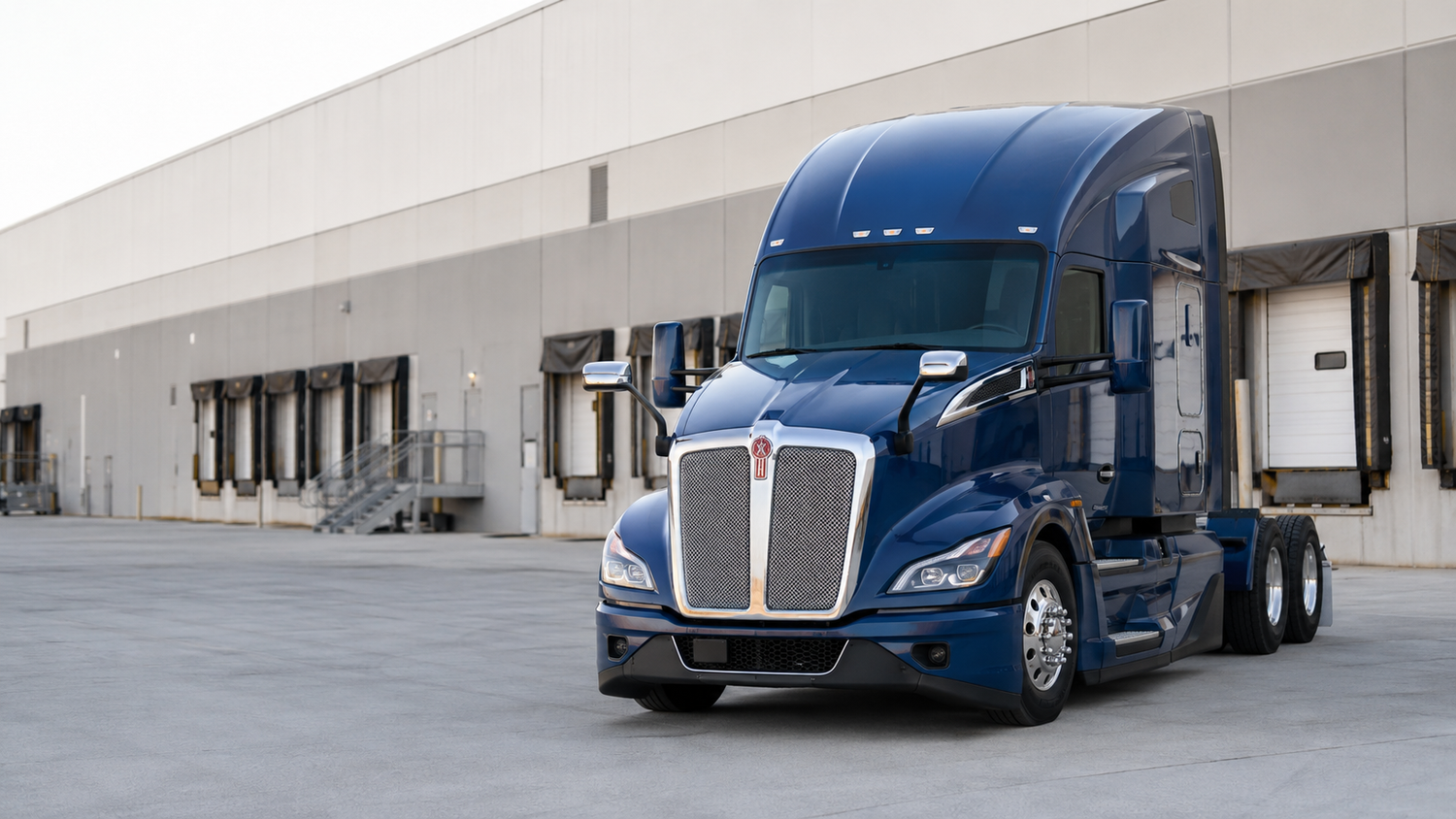 Semi truck tire pressure monitoring system for commercial trucks